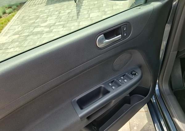 Volkswagen Golf Plus cena 21500 przebieg: 170000, rok produkcji 2009 z Lewin Brzeski małe 172